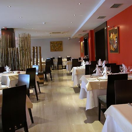 Hotel Torre De Sila Тордесільяс Ресторан фото