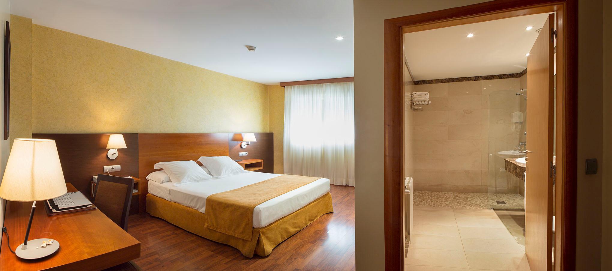 Hotel Torre De Sila Тордесільяс Екстер'єр фото