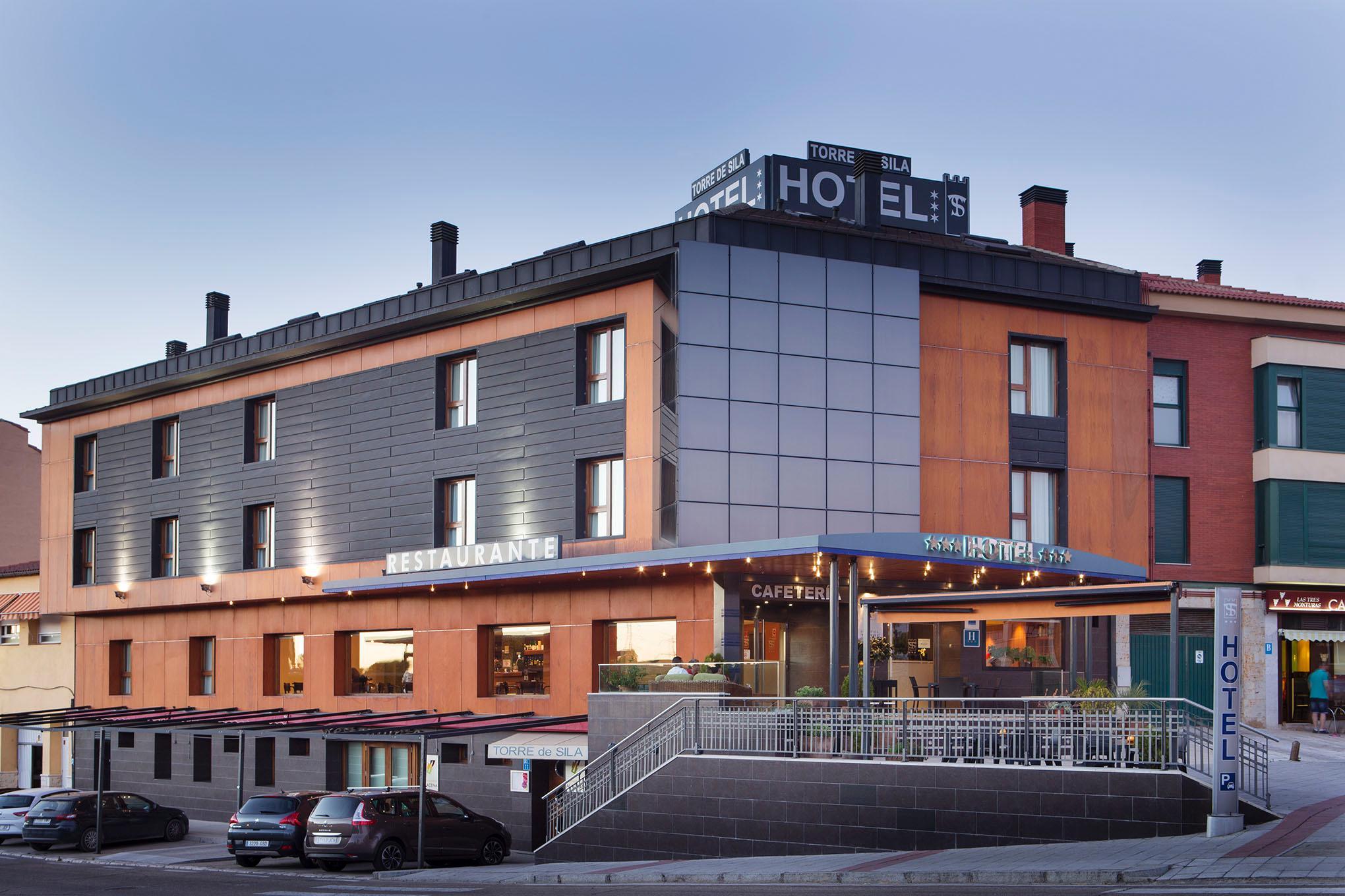 Hotel Torre De Sila Тордесільяс Екстер'єр фото