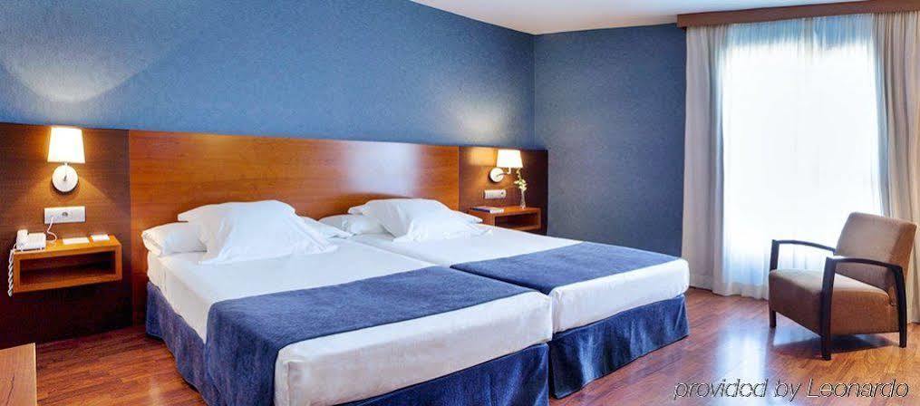 Hotel Torre De Sila Тордесільяс Екстер'єр фото